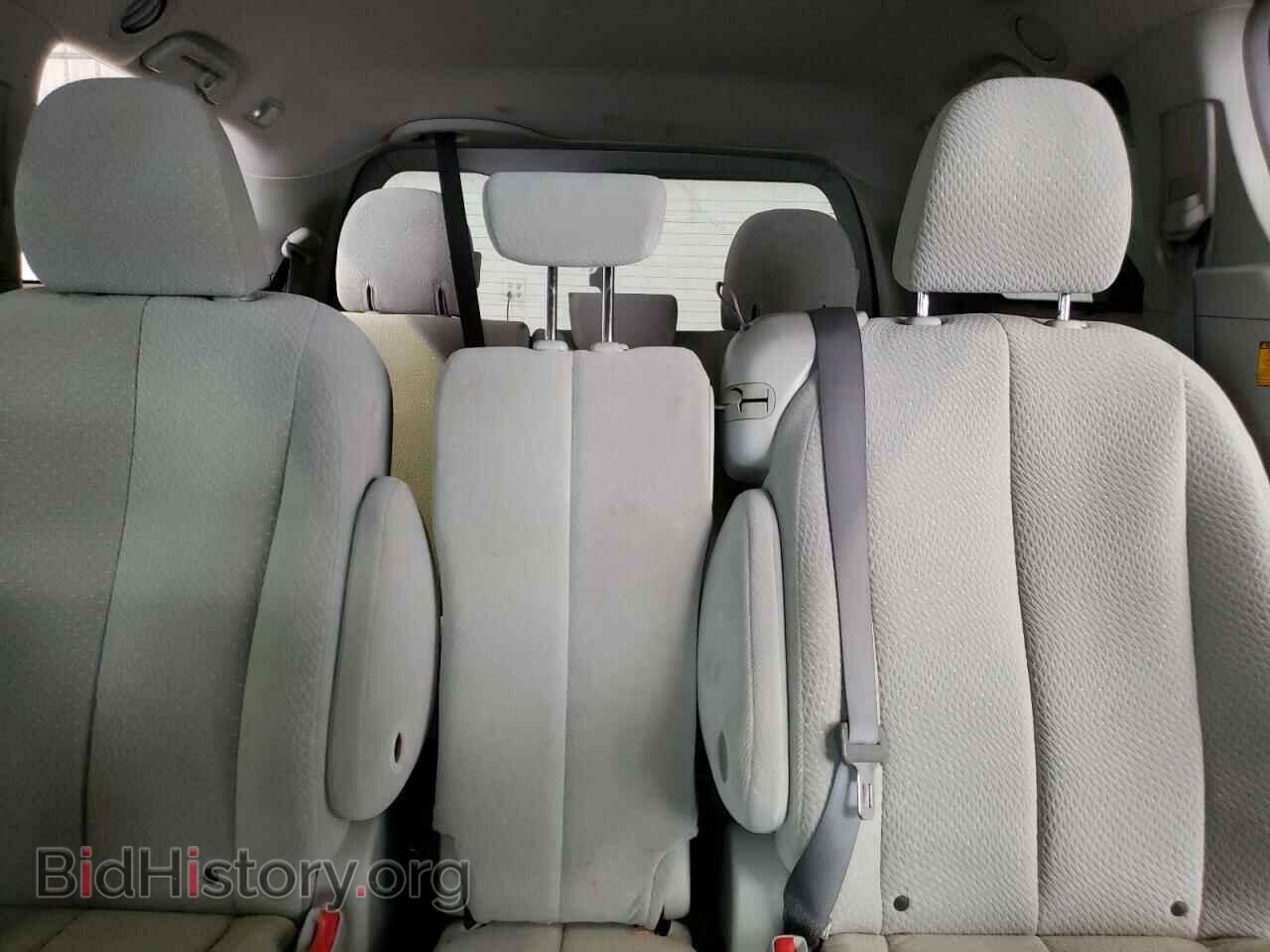 2011 TOYOTA All Models - VIN: 5TDKK3DC5BS008247 - Фото 10