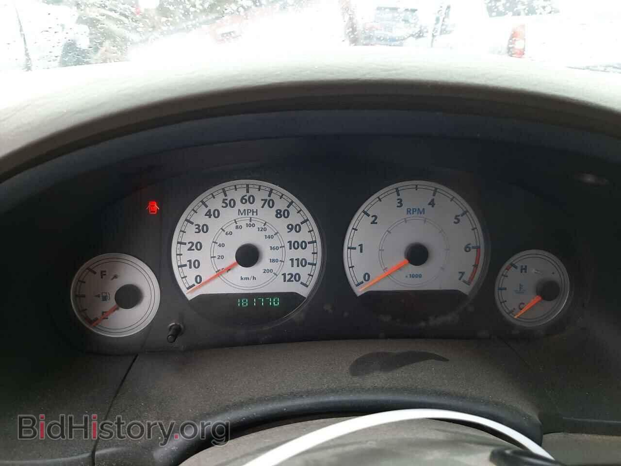 2006 CHRYSLER MINIVAN - VIN: 2A4GP54LX6R616910 - Фото 9