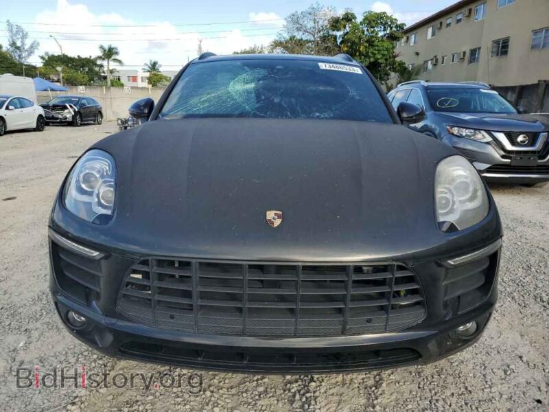 2017 Porsche MACAN (VIN WP1AA2A54HLB81801) — photo 5 of 13