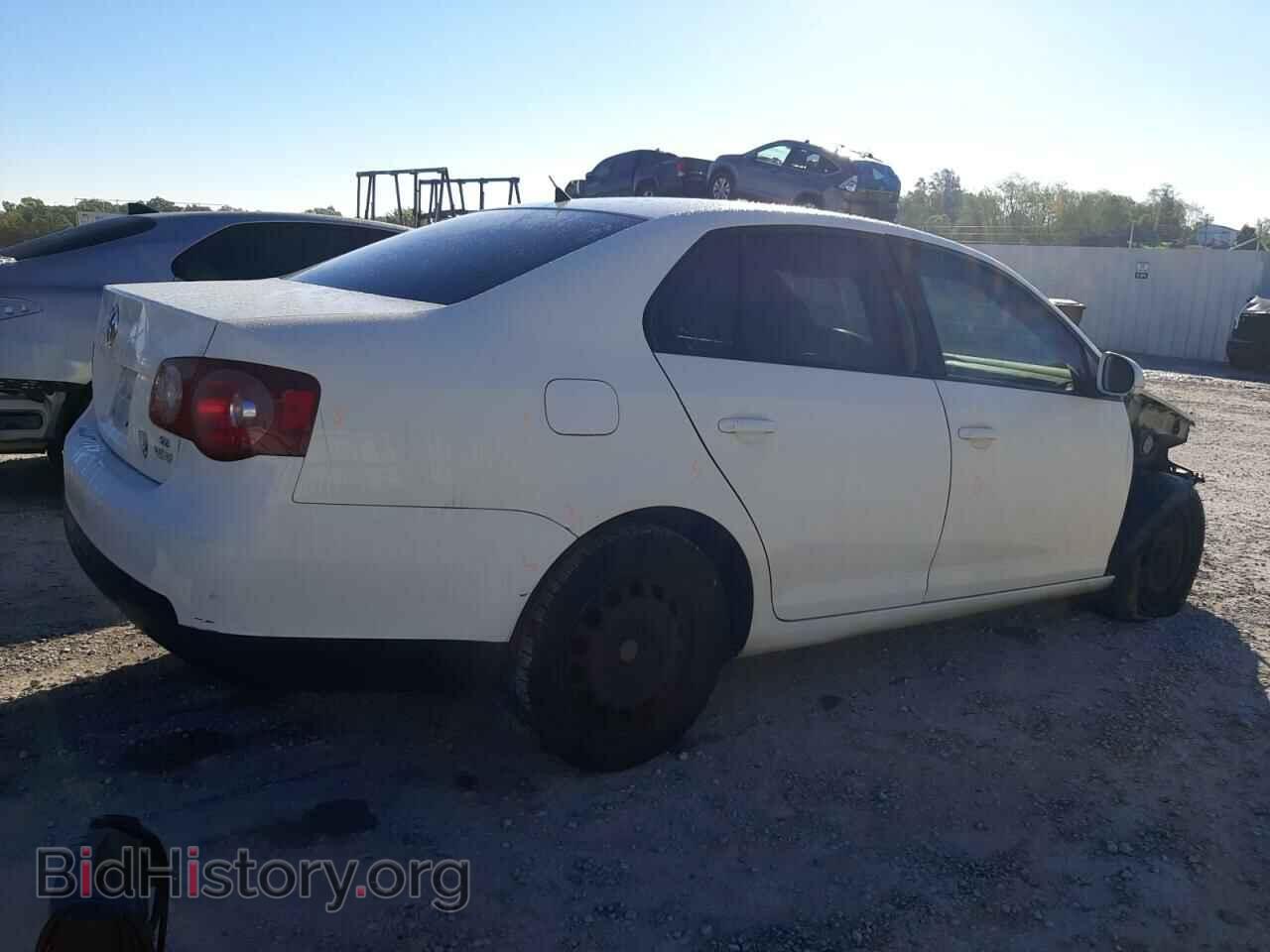 2008 VOLKSWAGEN JETTA - VIN: 3VWJM71K98M104851 - Фото 3