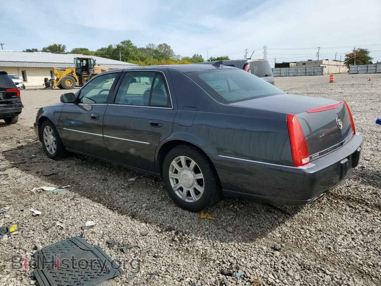 2011 CADILLAC DTS - VIN: 1G6KA5E64BU142172 - Фото 2