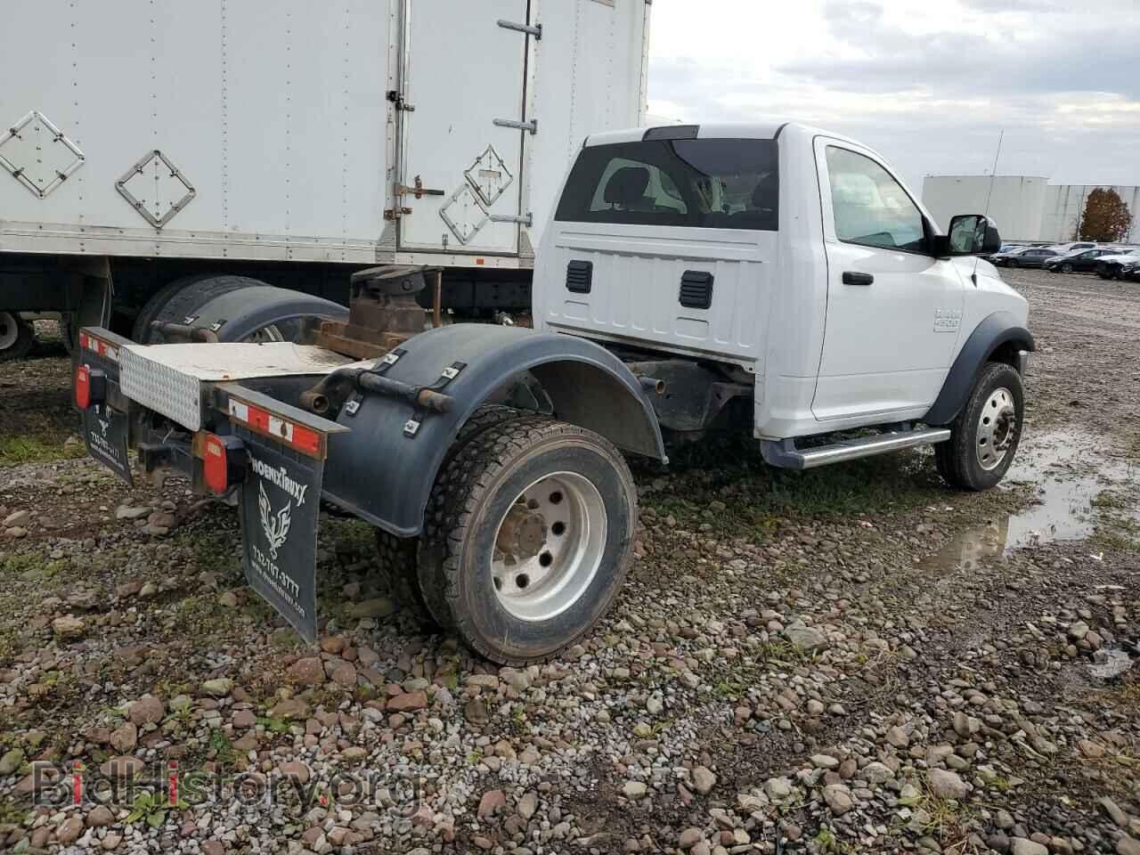 2018 RAM All Models - VIN: 3C7WRKAL6JG179651 - Photo 3
