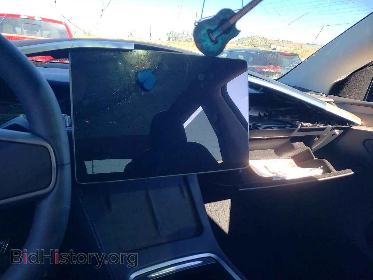 2024 TESLA MODEL Y - VIN: 7SAYGDEE6RA236743 - Photo 9