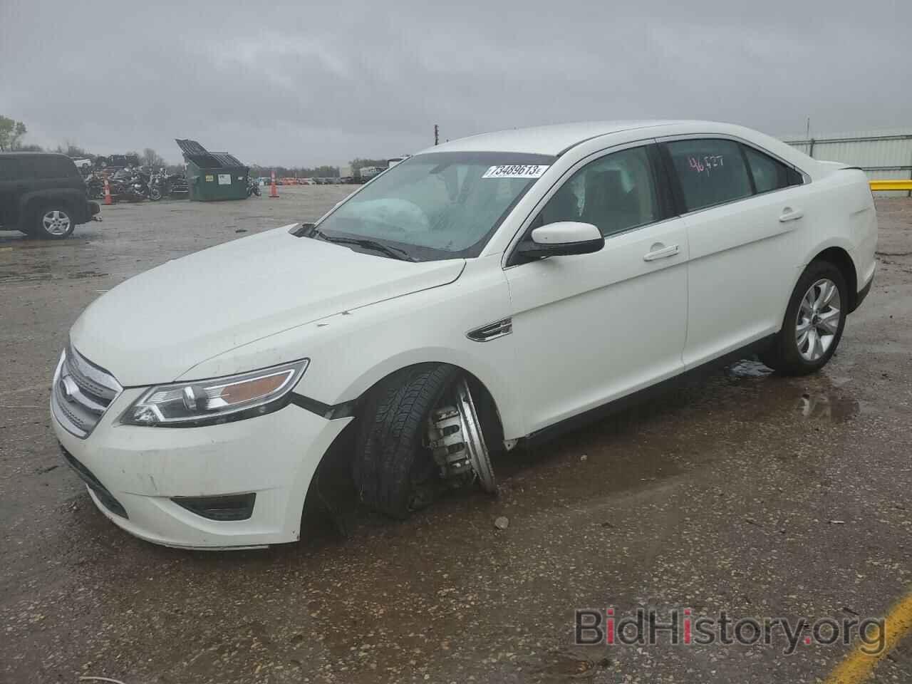 Ford Taurus 2010 багажник
