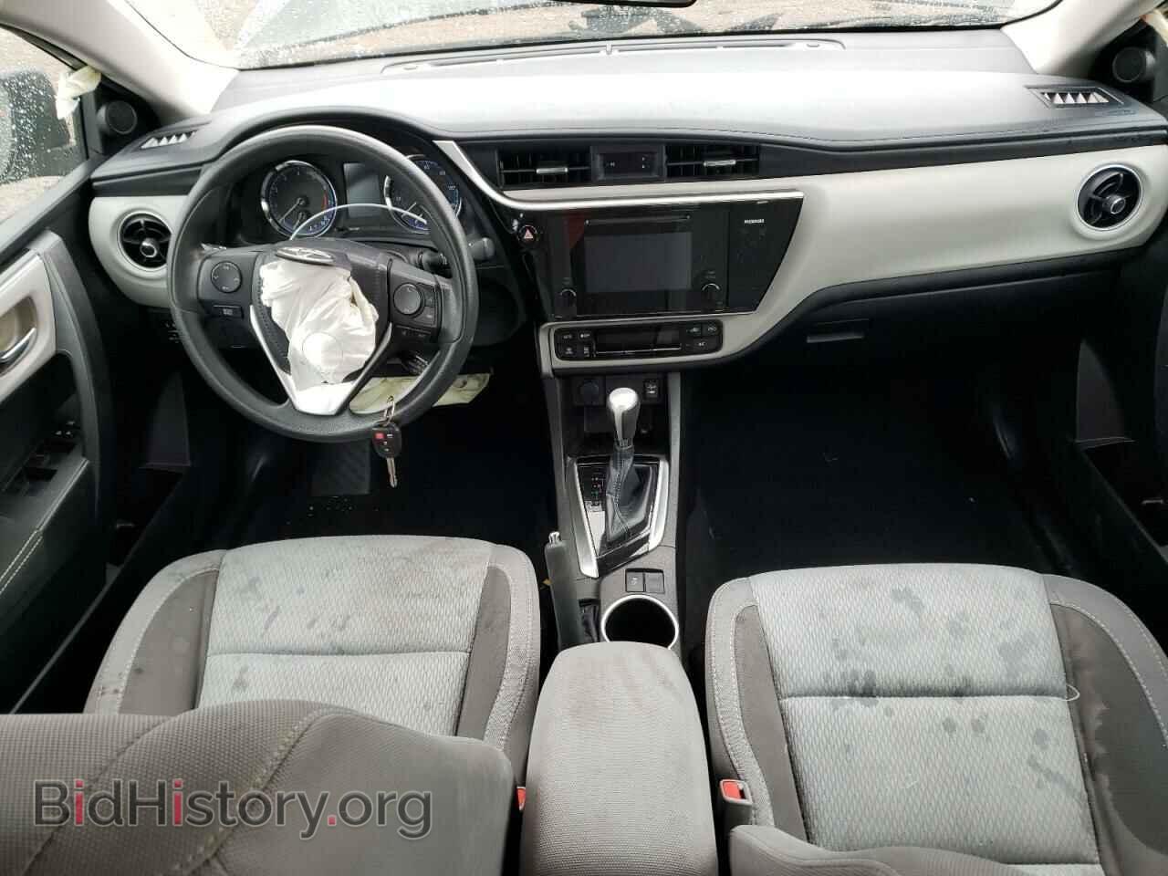 2017 TOYOTA COROLLA - VIN: 5YFBURHE2HP728244 - Фото 8