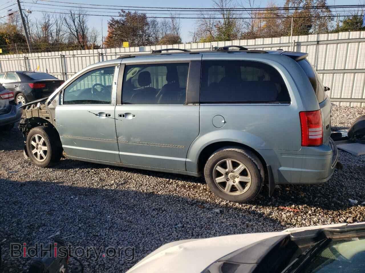 2010 CHRYSLER MINIVAN - VIN: 2A4RR8DX1AR366456 - Photo 2