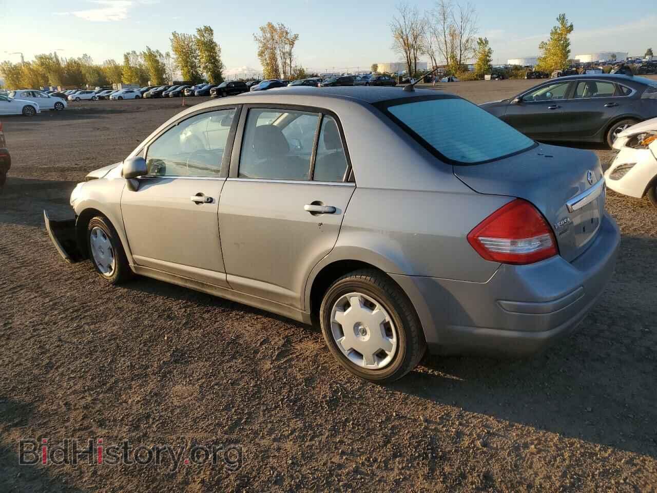 2008 NISSAN VERSA - VIN: 3N1BC11E98L415898 - Фото 2