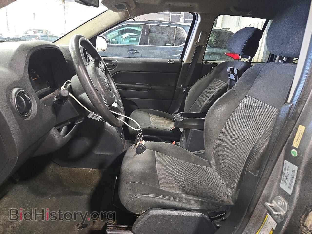 2016 JEEP COMPASS - VIN: 1C4NJDBB8GD798212 - Photo 9