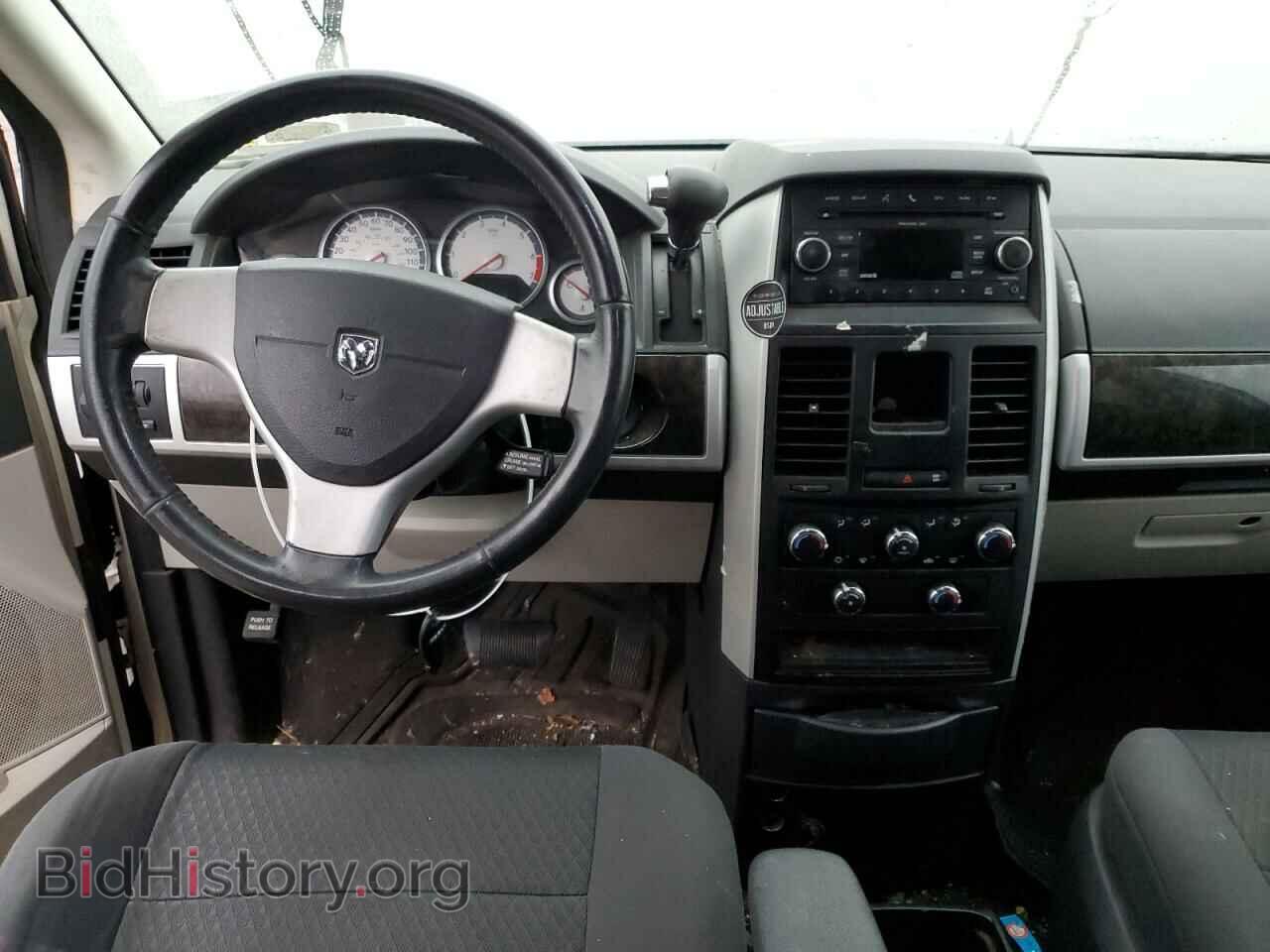 2010 DODGE CARAVAN - VIN: 2D4RN5D1XAR317822 - Фото 8
