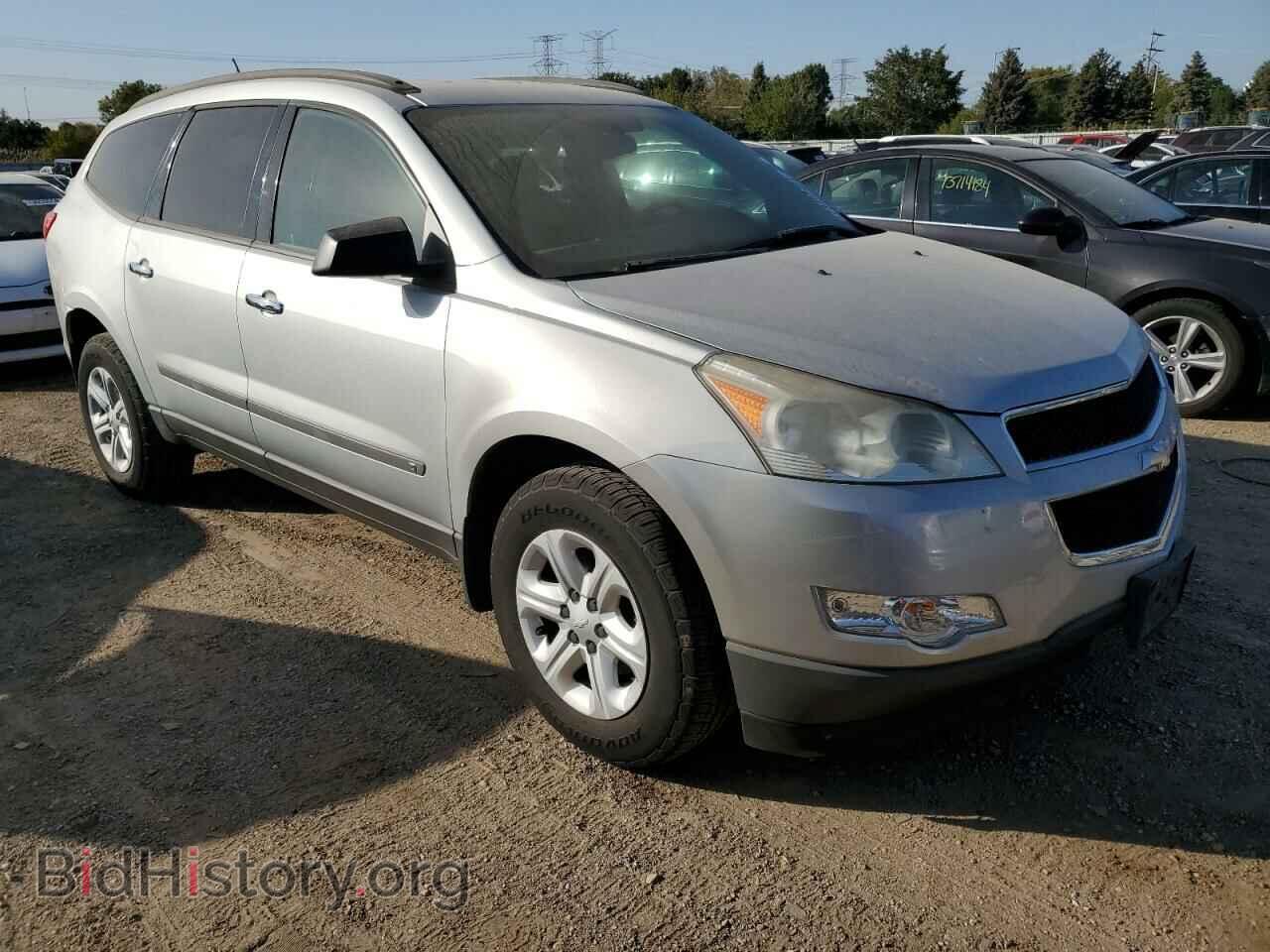 2009 CHEVROLET TRAVERSE - VIN: 1GNER13D29S135523 - Фото 4