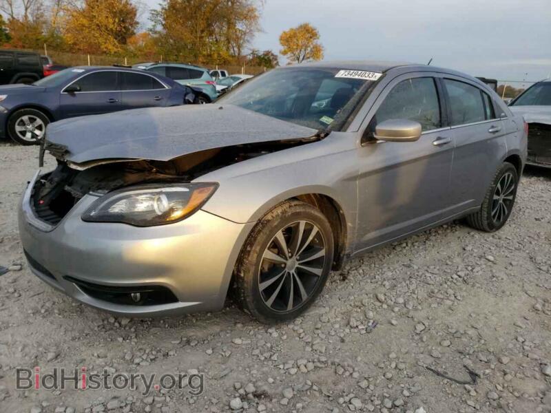 2013 Chrysler 200 200 Tourin (VIN 1C3CCBBB0DN699383) — фото 1 из 12, Copart, повреждение: передняя часть