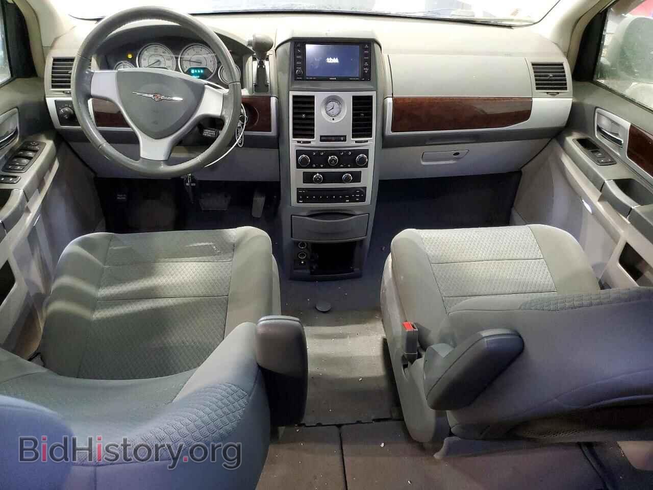 2010 CHRYSLER MINIVAN - VIN: 2A4RR5D15AR310644 - Фото 8
