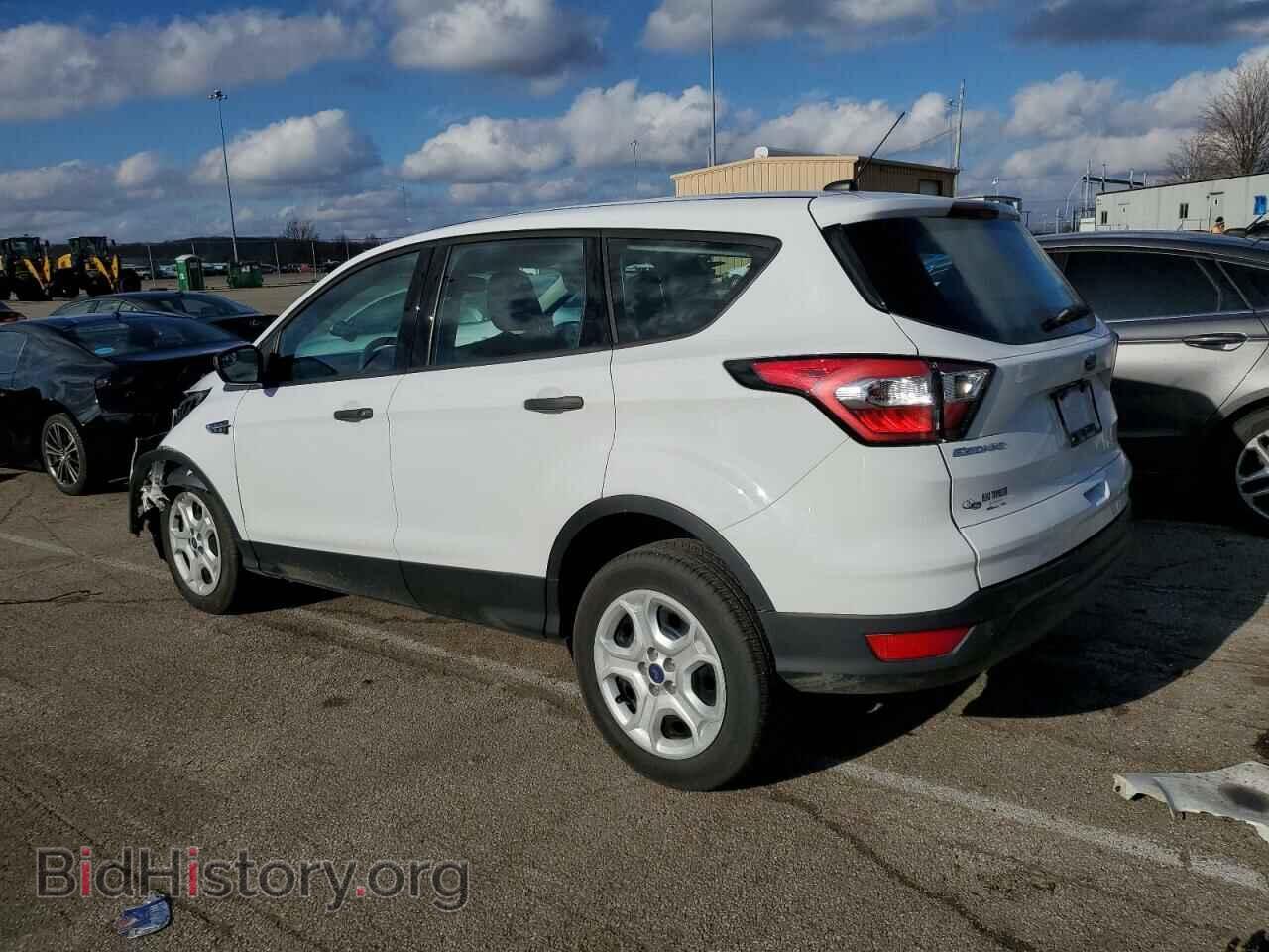 2018 FORD ESCAPE - VIN: 1FMCU0F71JUB80701 - Фото 2