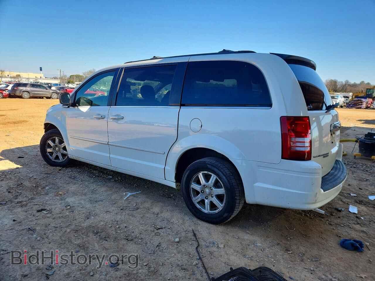 2008 CHRYSLER MINIVAN - VIN: 2A8HR54P08R728604 - Фото 2
