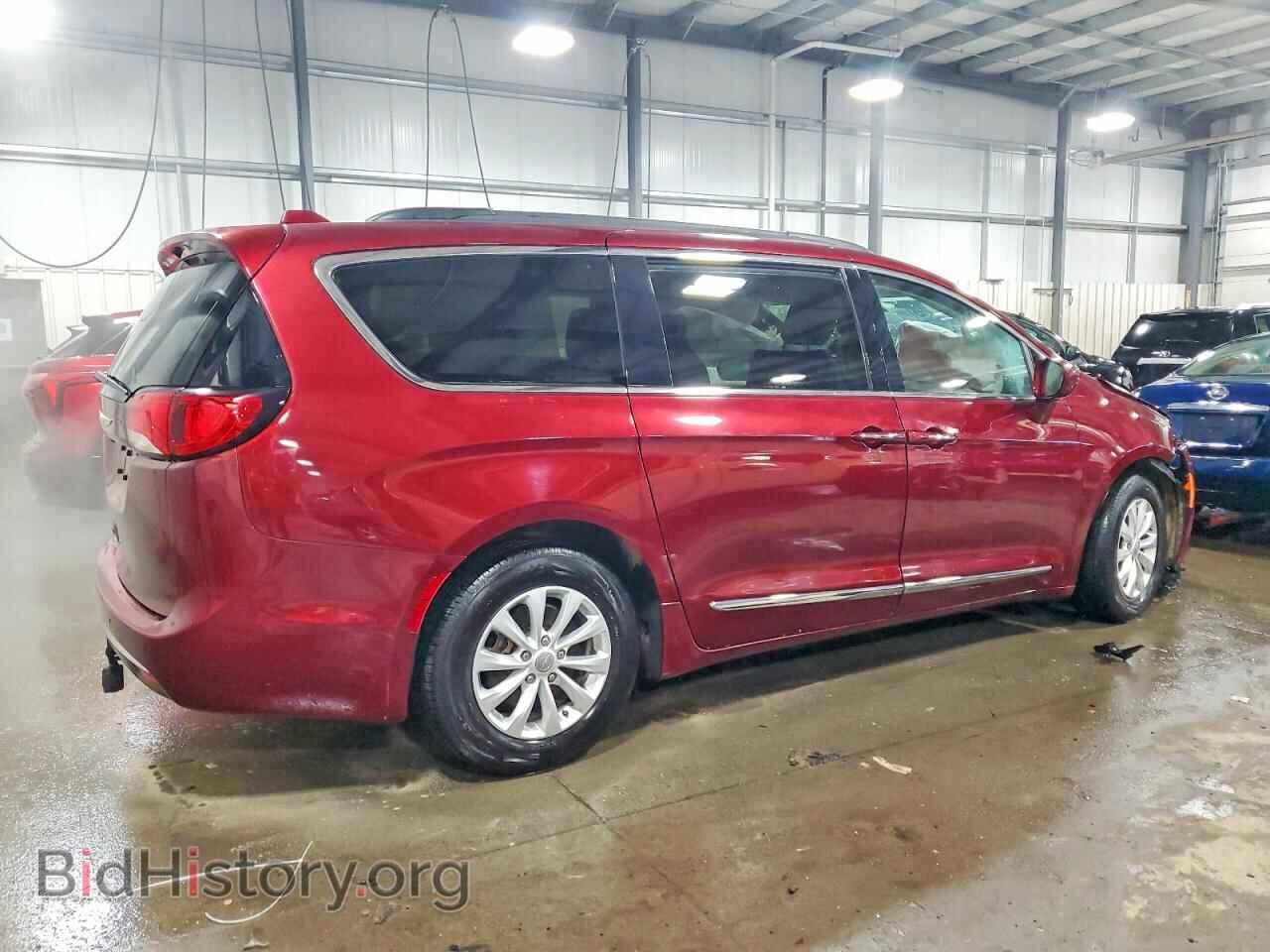 2017 CHRYSLER PACIFICA - VIN: 2C4RC1BG1HR768893 - Фото 3