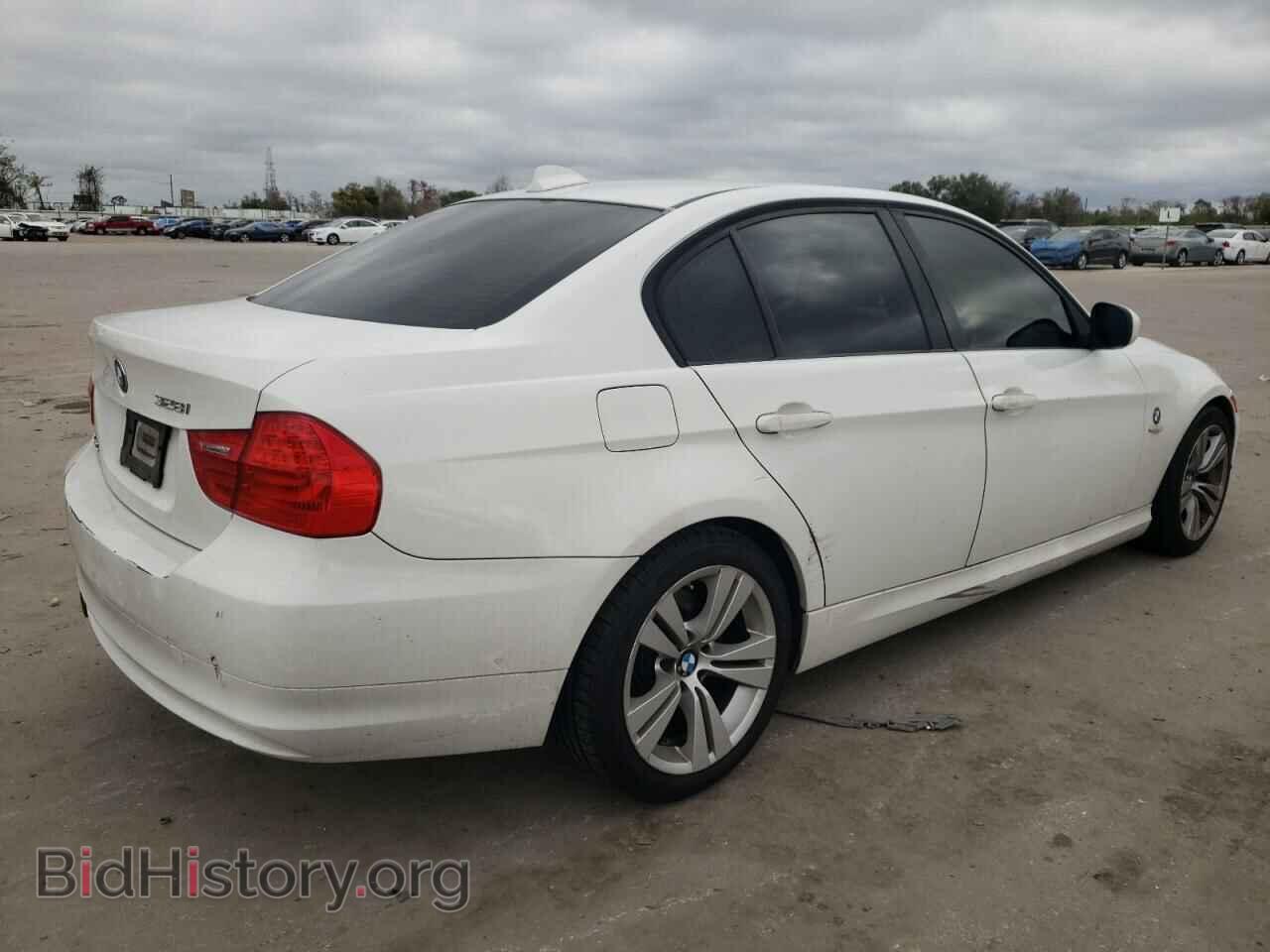 2009 BMW 3 SERIES - VIN: WBAPH73599A172152 - Фото 3