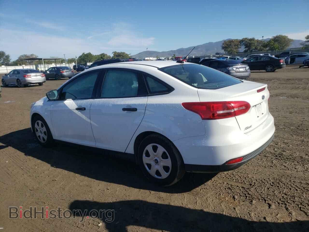 2015 FORD FOCUS - VIN: 1FADP3E22FL358044 - Photo 2