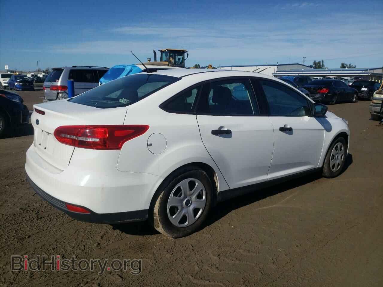 2015 FORD FOCUS - VIN: 1FADP3E22FL358044 - Photo 3