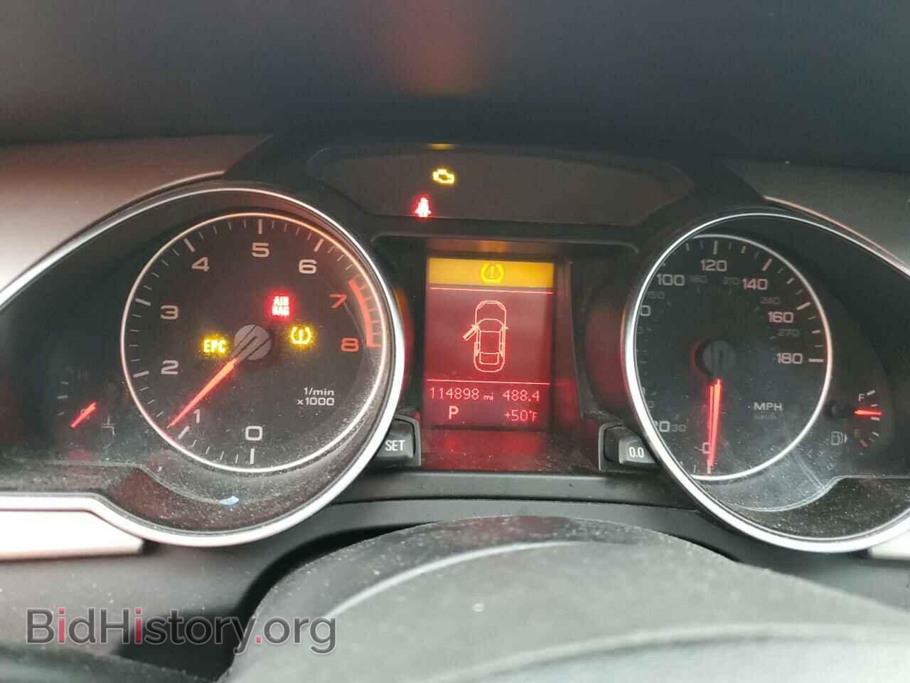 2011 AUDI A5 - VIN: WAUCFAFRXBA075208 - Фото 9