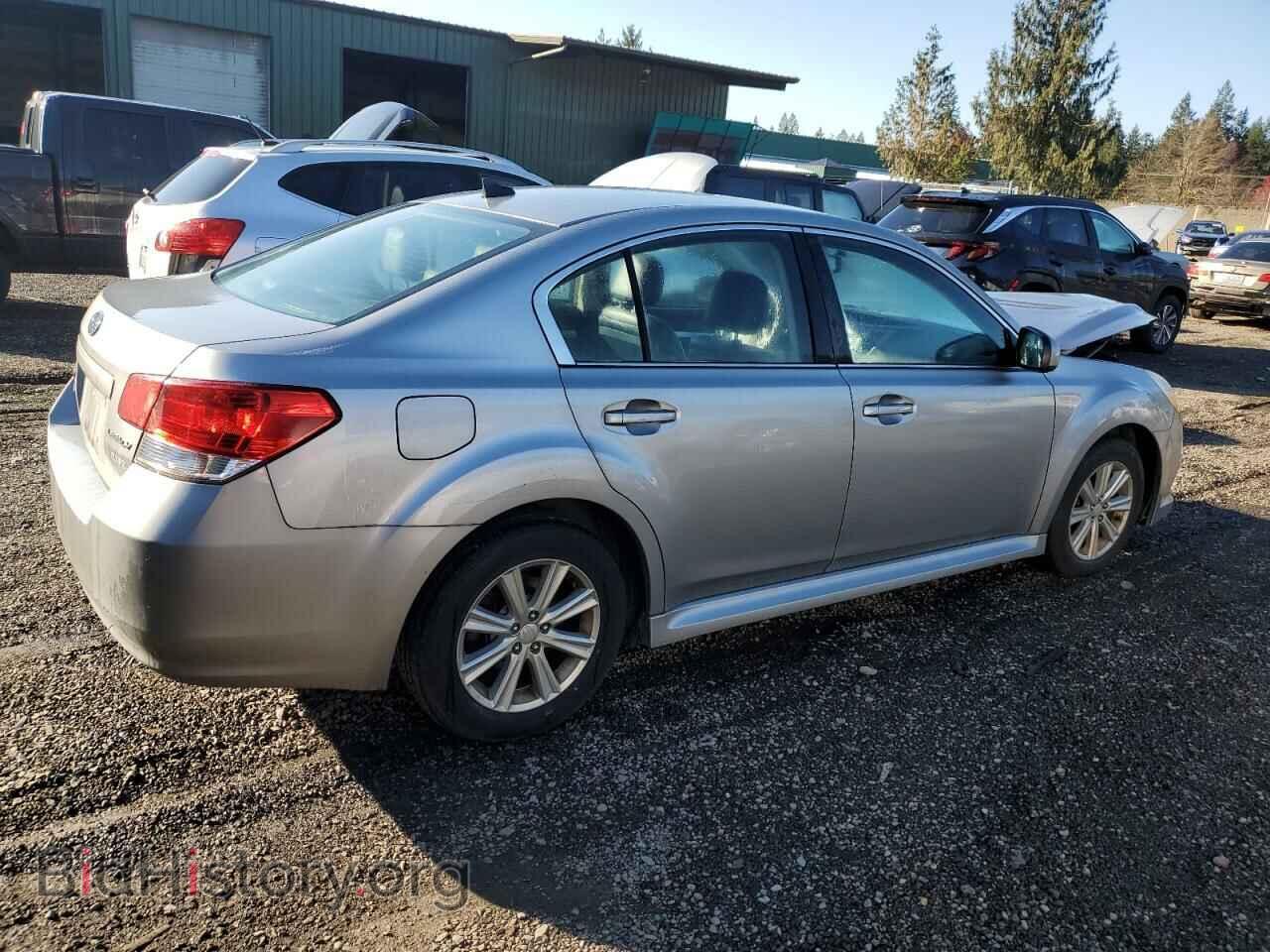 2011 SUBARU LEGACY - VIN: 4S3BMBF69B3246437 - Фото 3