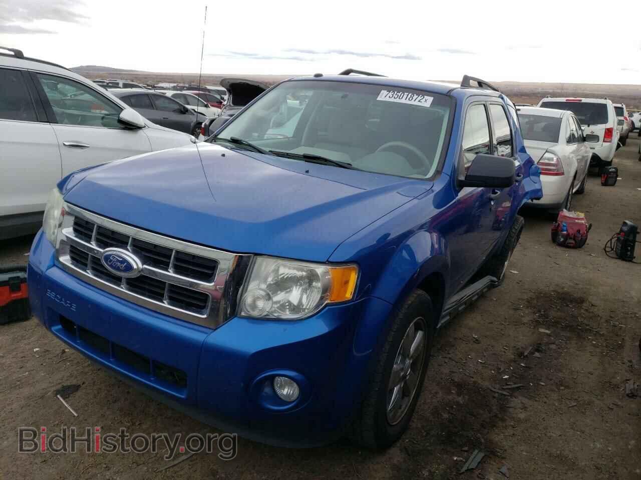 Фотография 1FMCU0DG7BKC04242 - FORD ESCAPE 2011