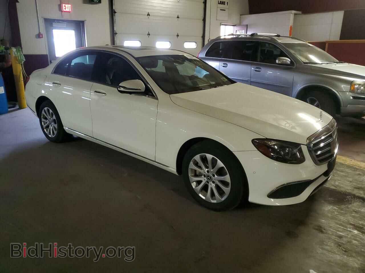 2018 MERCEDES-BENZ E-CLASS - VIN: WDDZF4KB2JA306145 - Фото 4