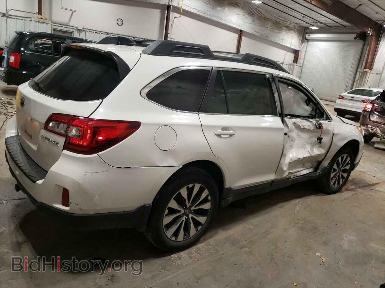 2016 SUBARU OUTBACK - VIN: 4S4BSBNC4G3301991 - Фото 3