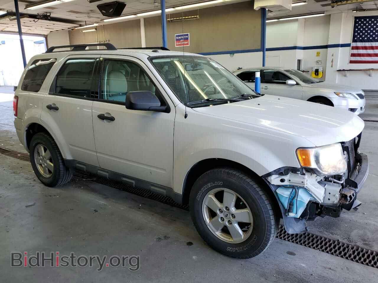2011 FORD ESCAPE - VIN: 1FMCU9DG5BKA74630 - Фото 4