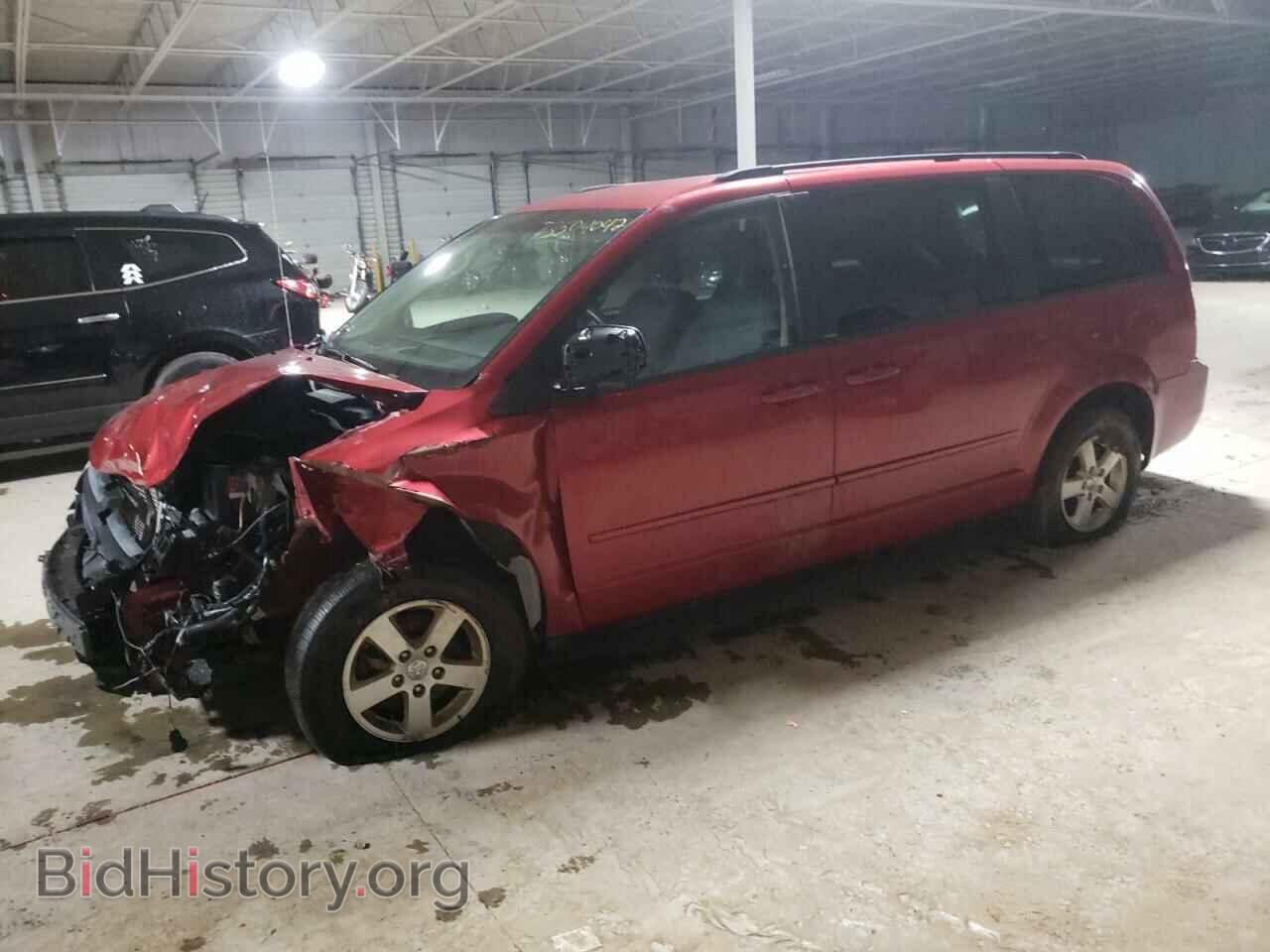 Photo 2D4RN4DE4AR231628 - DODGE CARAVAN 2010