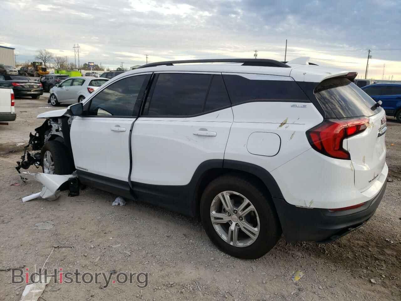 2019 GMC TERRAIN - VIN: 3GKALMEV3KL338770 - Photo 2