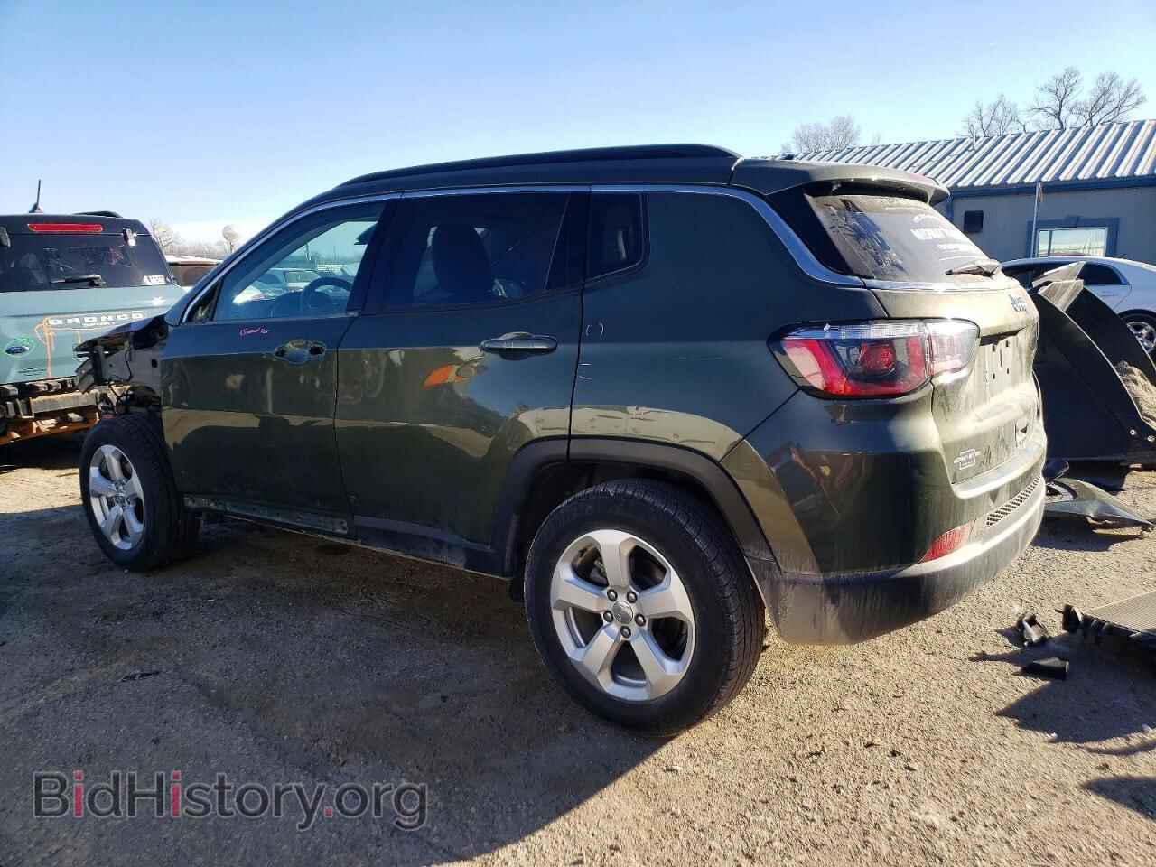 2018 JEEP COMPASS - VIN: 3C4NJCBB2JT140784 - Фото 2