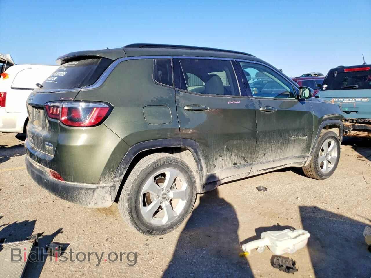 2018 JEEP COMPASS - VIN: 3C4NJCBB2JT140784 - Фото 3