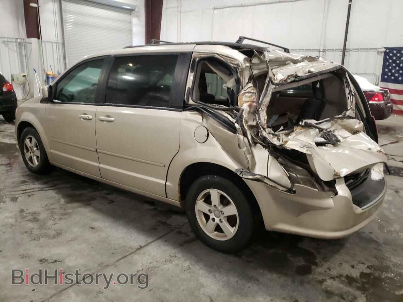 2013 DODGE CARAVAN - VIN: 2C4RDGCG7DR575561 - Фото 2