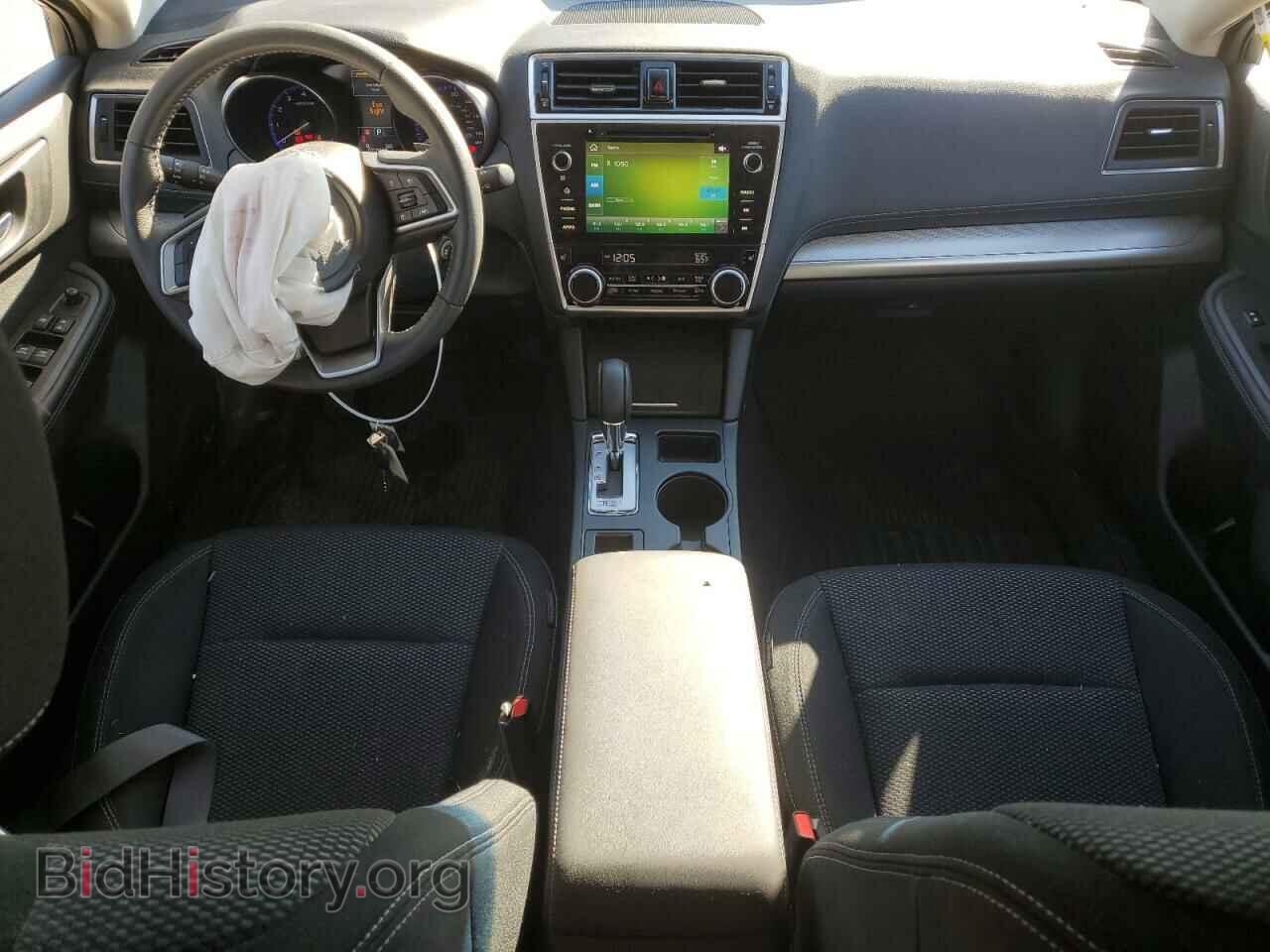 2019 SUBARU OUTBACK - VIN: 4S4BSAFC5K3369802 - Фото 8