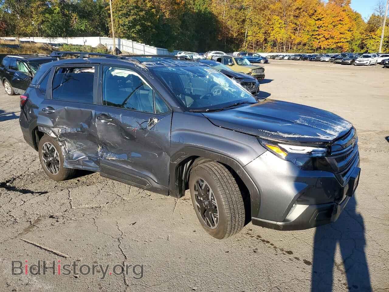 2025 Subaru FORESTER (VIN JF2SLDDC6SH549302) — photo 4 of 15