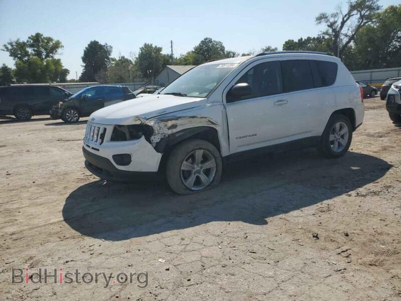 2011 Jeep COMPASS Sport (VIN 1J4NT1FA2BD267309) — фото 1 из 13, Copart, повреждение: передняя часть
