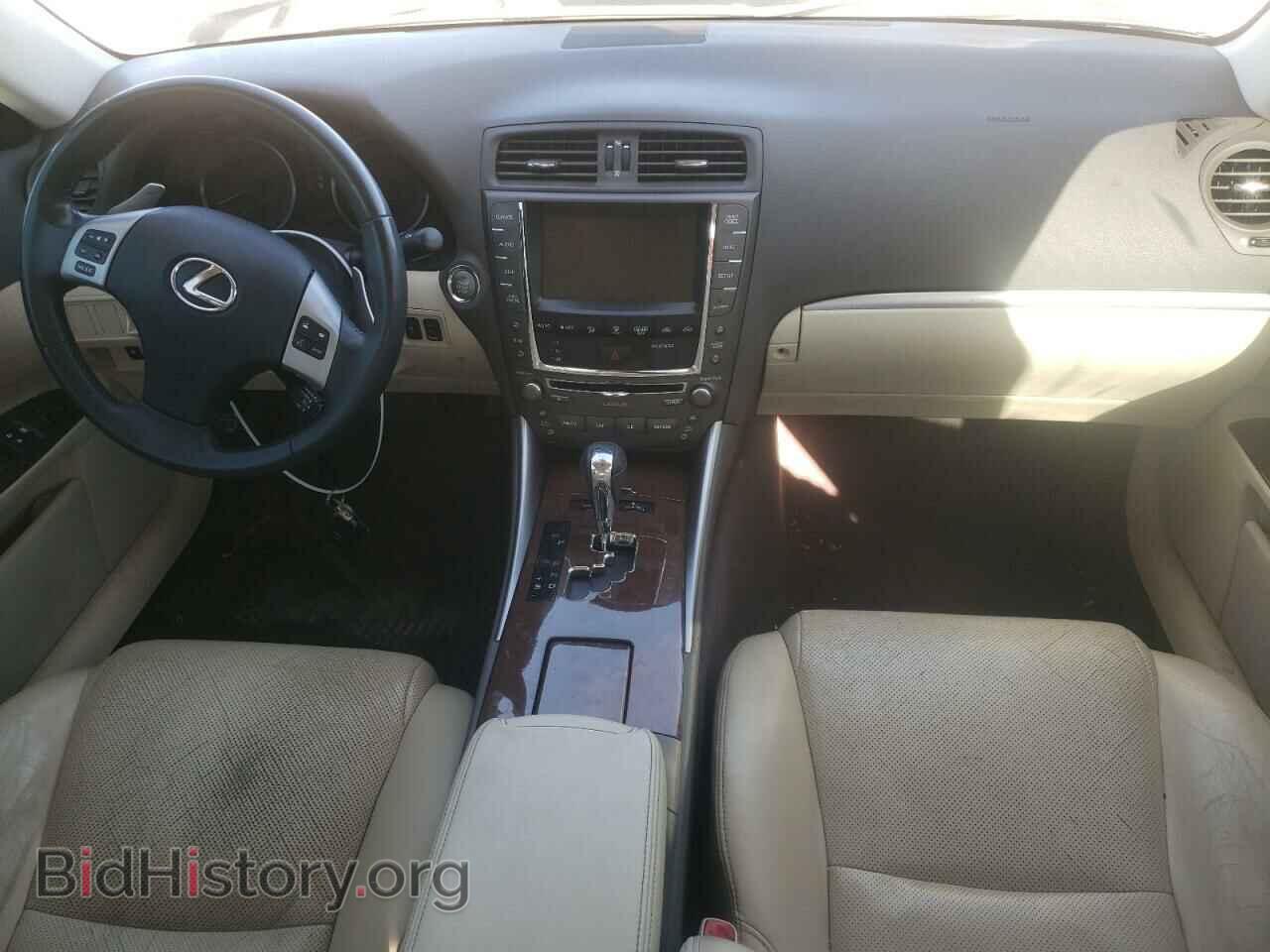 2011 LEXUS IS - VIN: JTHBF5C26B5143122 - Фото 8