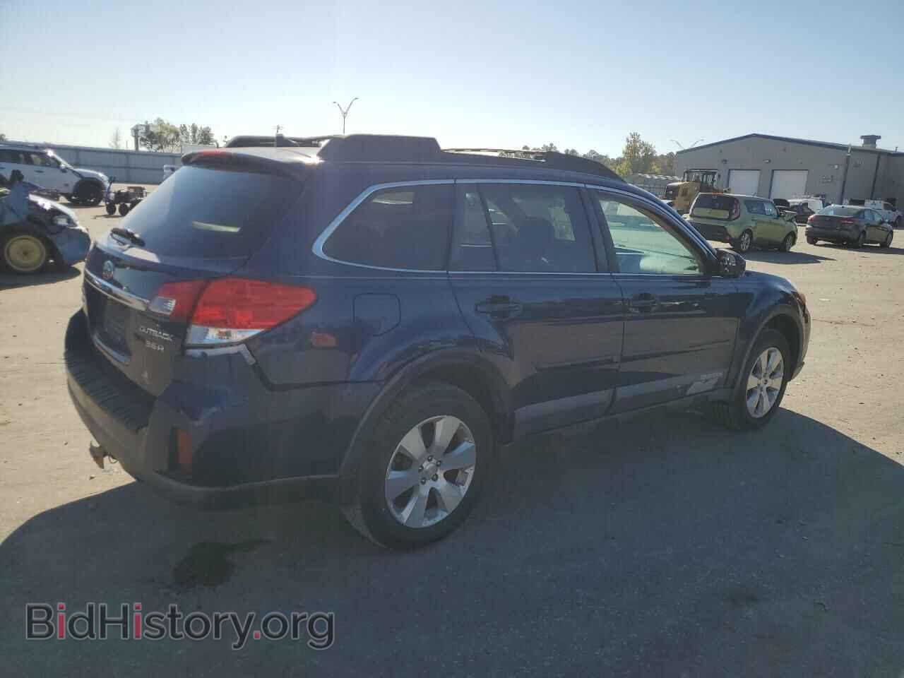 2011 SUBARU OUTBACK - VIN: 4S4BREKC1B2418699 - Фото 3
