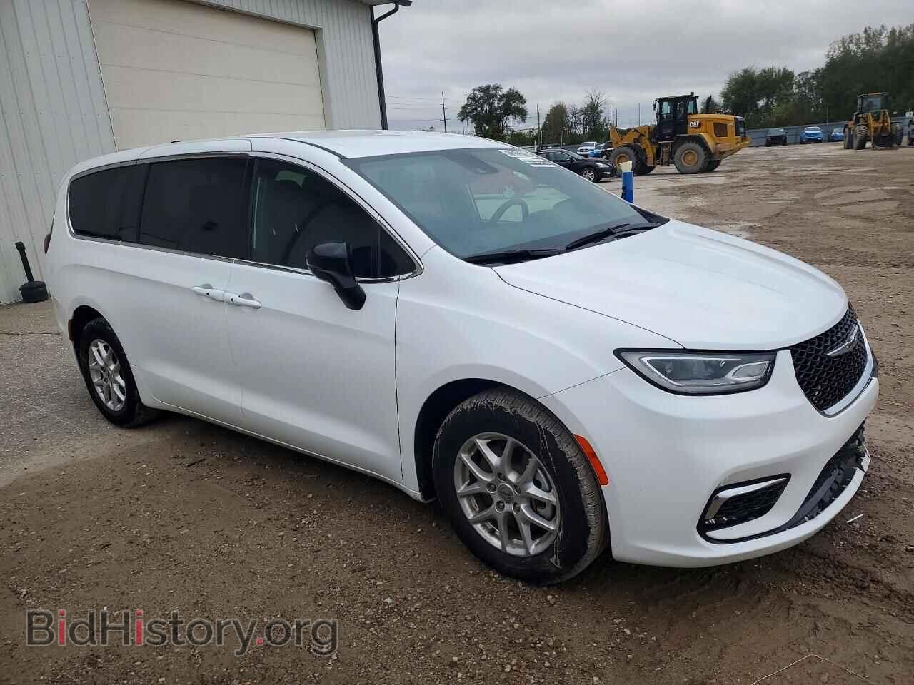 2025 CHRYSLER PACIFICA - VIN: 2C4RC1BG8SR531261 - Photo 4