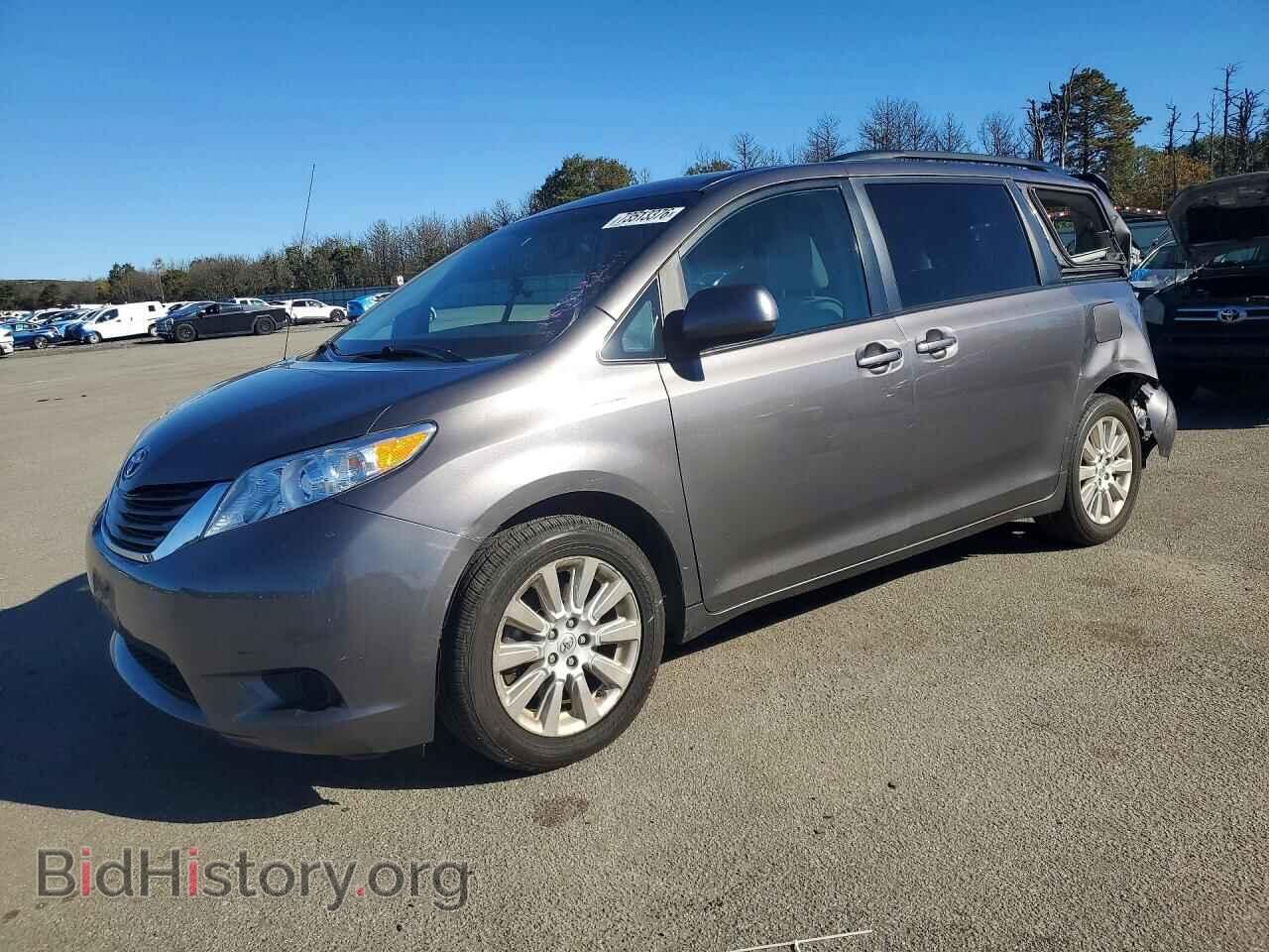 Фотография 5TDJK3DC4CS036389 - TOYOTA SIENNA 2012