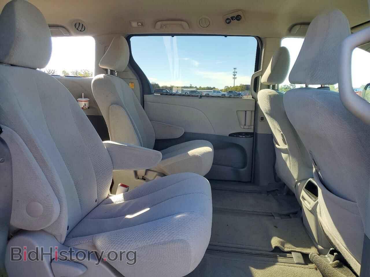 2012 TOYOTA SIENNA - VIN: 5TDJK3DC4CS036389 - Photo 11