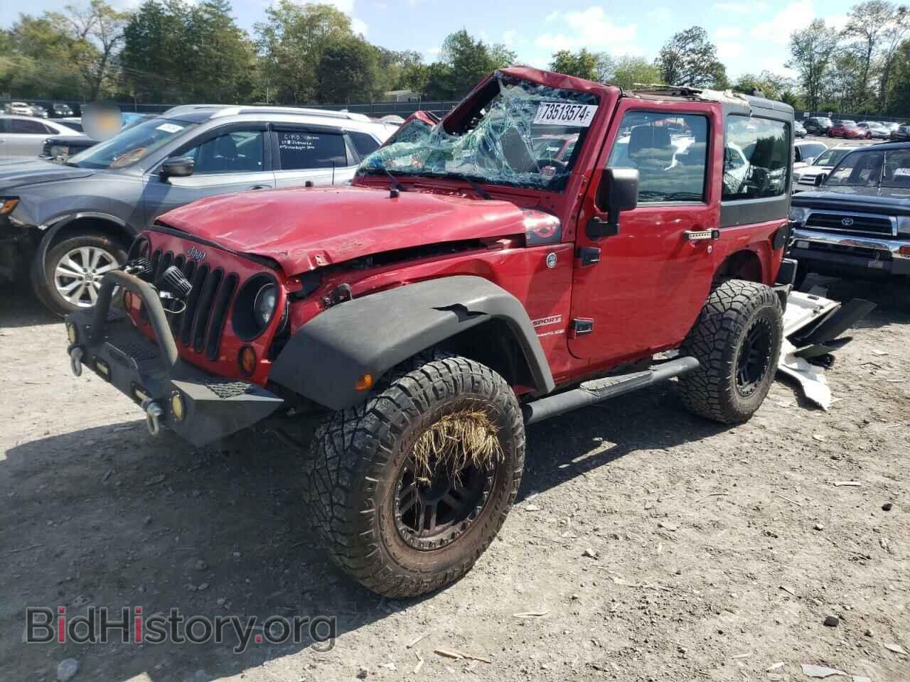 Photo 1J4AA2D11BL618018 - JEEP WRANGLER 2011