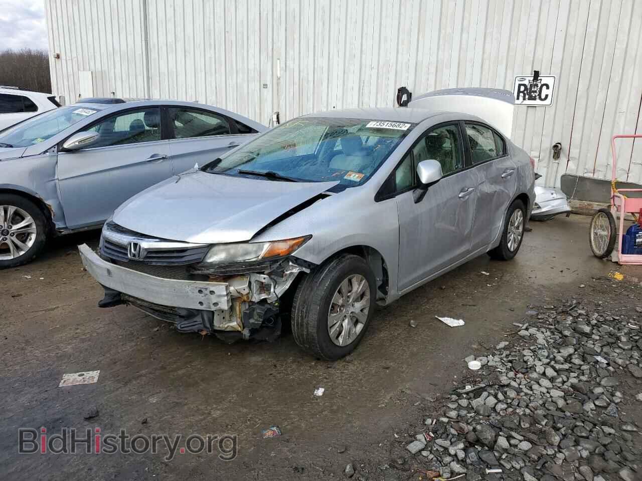 Фотография 19XFB2F52CE379033 - HONDA CIVIC 2012