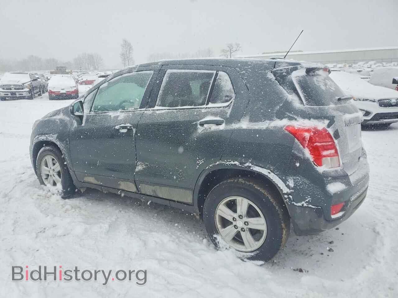 2019 CHEVROLET TRAX - VIN: 3GNCJKSB3KL403102 - Фото 2
