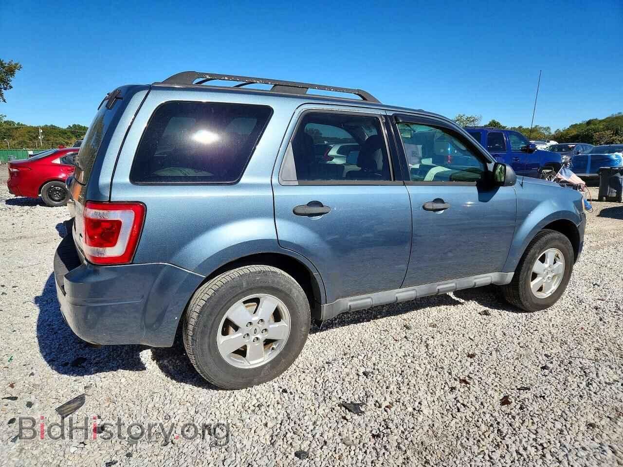 2011 FORD ESCAPE - VIN: 1FMCU9DG8BKA42058 - Фото 3