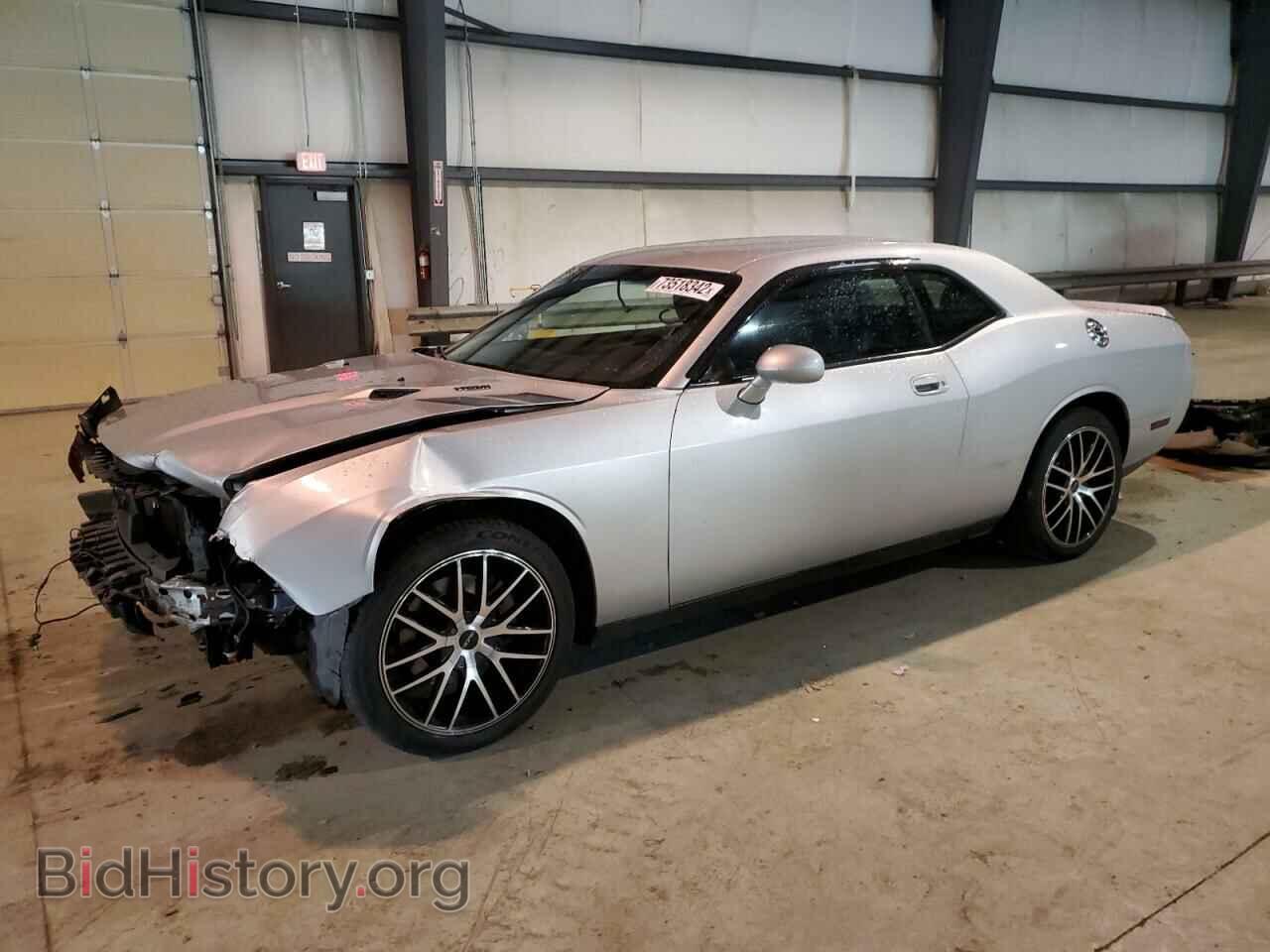 Photo 2B3LJ54T29H598677 - DODGE CHALLENGER 2009