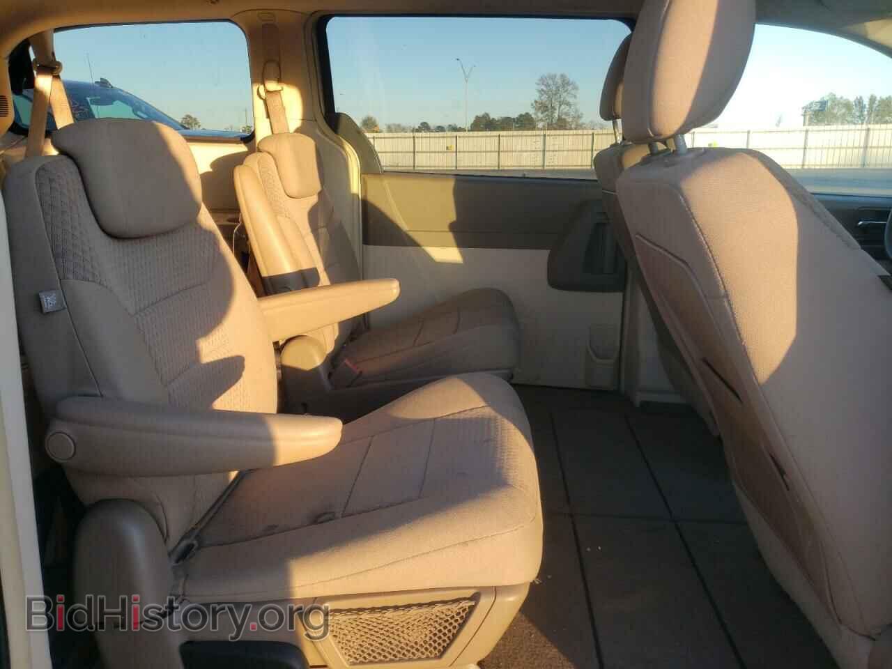 2008 CHRYSLER MINIVAN - VIN: 2A8HR44H28R834488 - Фото 11