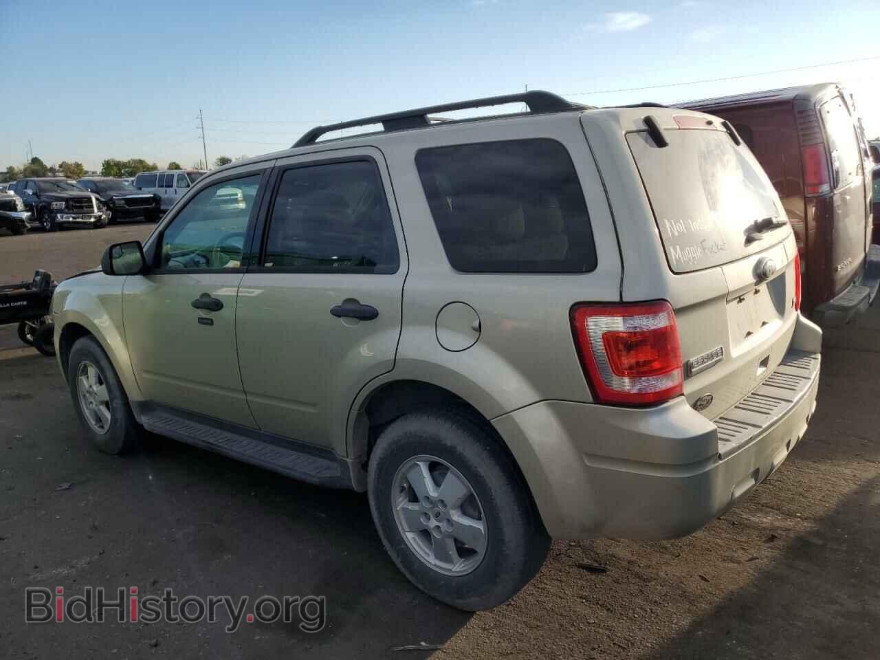 2011 FORD ESCAPE - VIN: 1FMCU9DG7BKB72848 - Фото 2