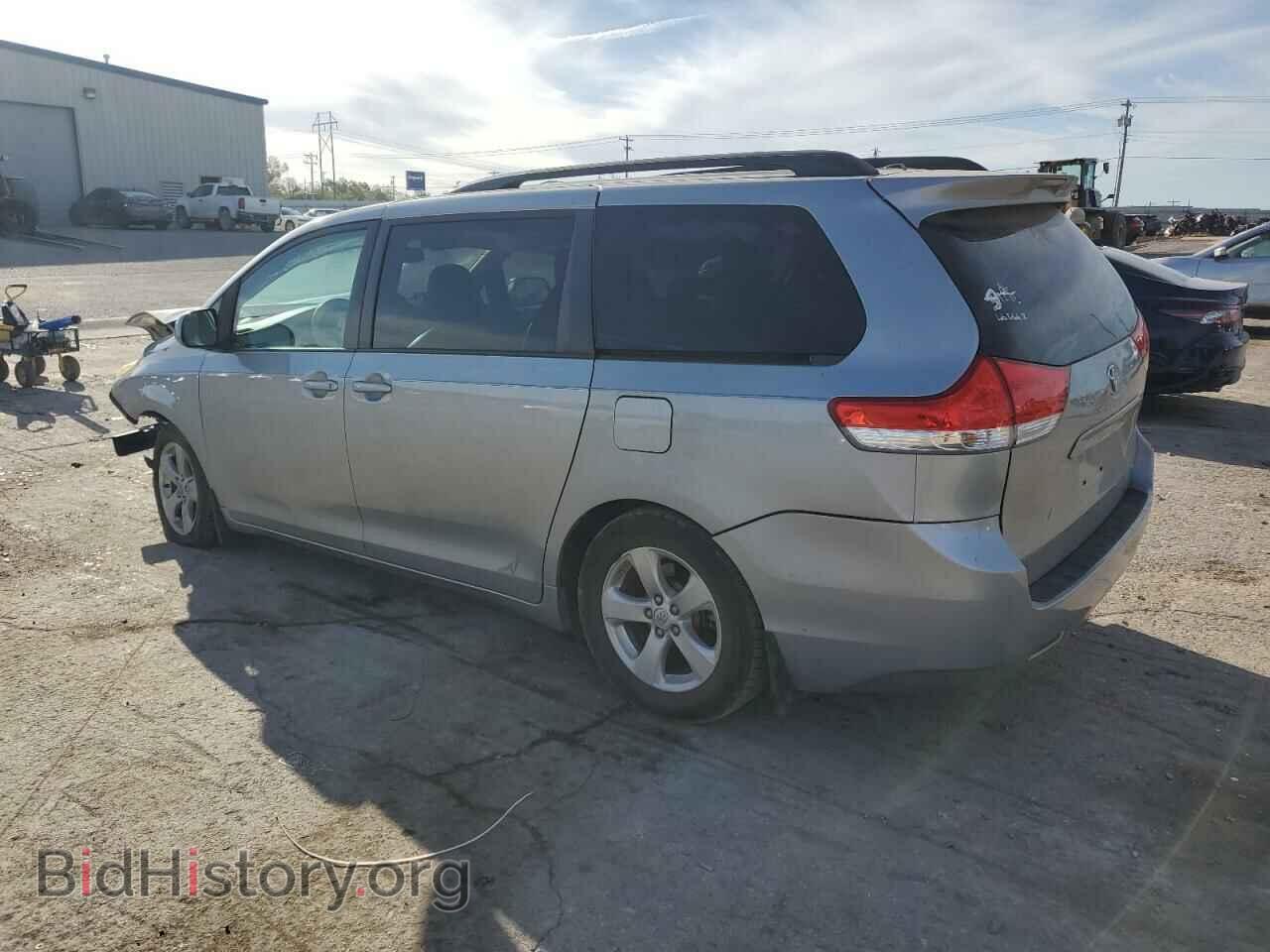 2014 TOYOTA All Models - VIN: 5TDKK3DC6ES433237 - Фото 2