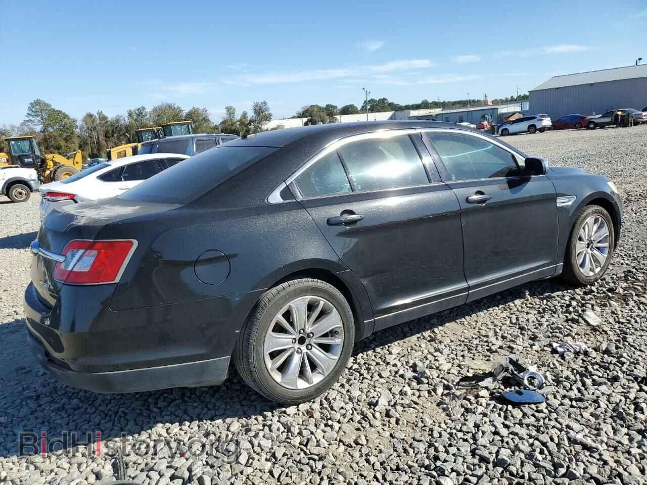 2010 FORD TAURUS - VIN: 1FAHP2FW9AG144005 - Фото 3